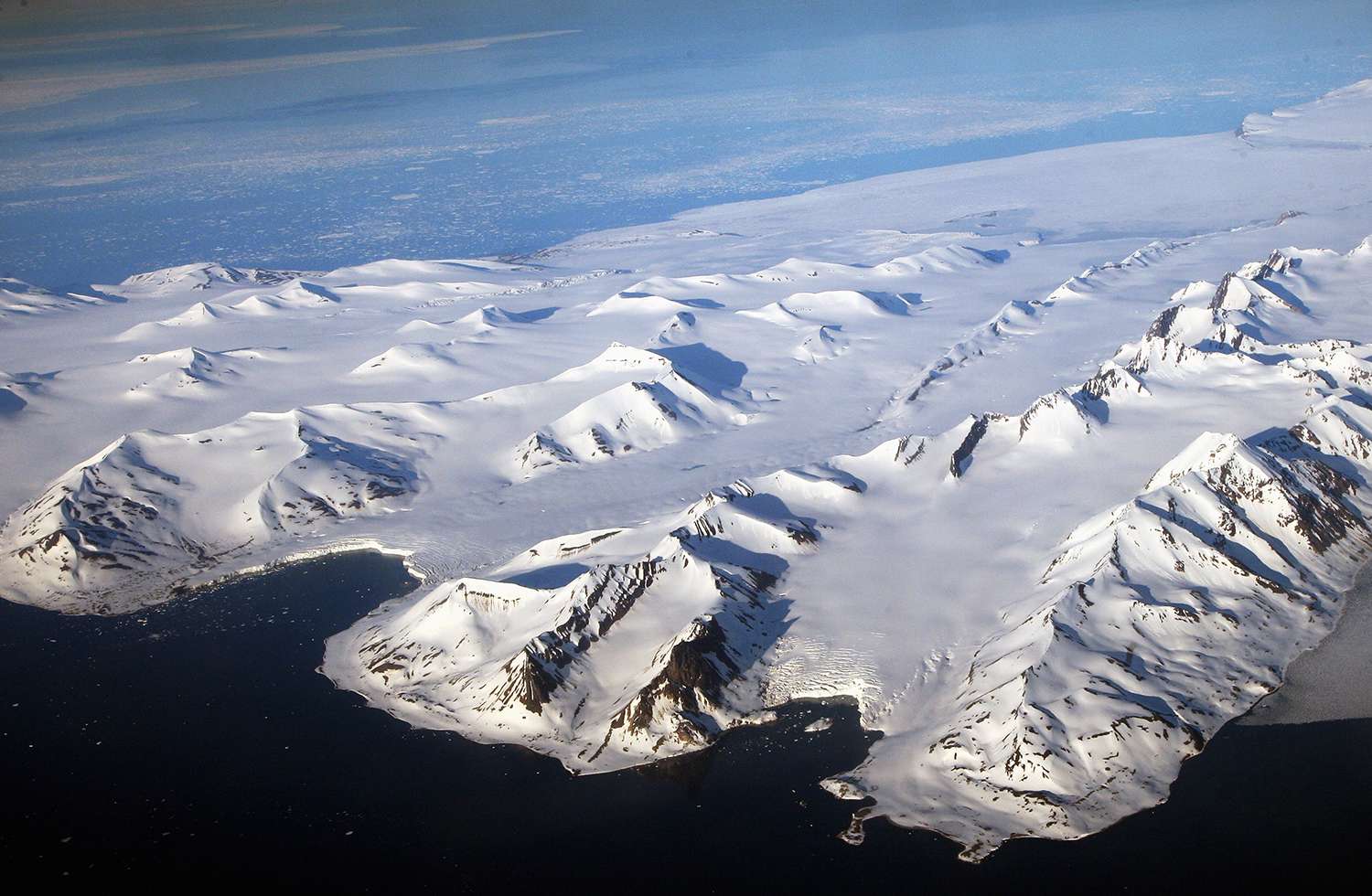 Ellesmere-Island-Internet-Breakthrough